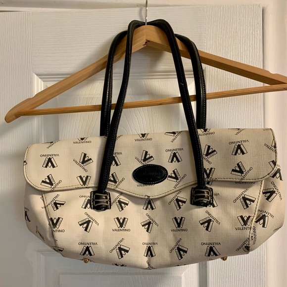 Vintage [Walter] Valentino Handbag - Picture 4 of 7